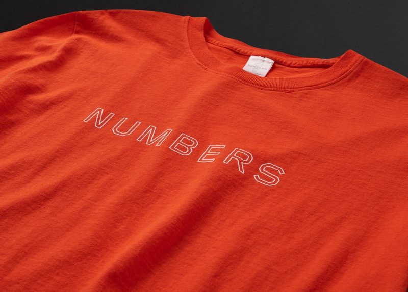 ORANGE_TEE_DETAIL_1